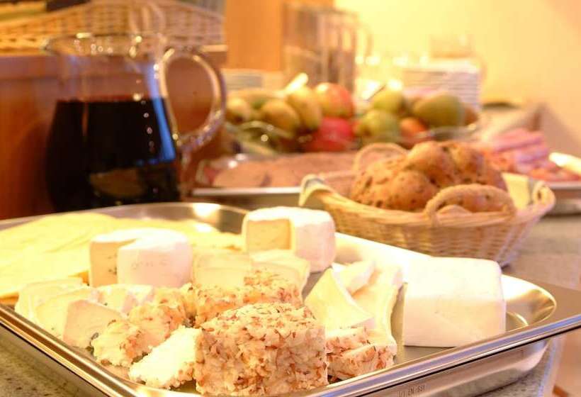 فندق Felshof   Weingut & Gästehaus