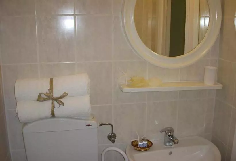 Hotelli Pensione Rossi