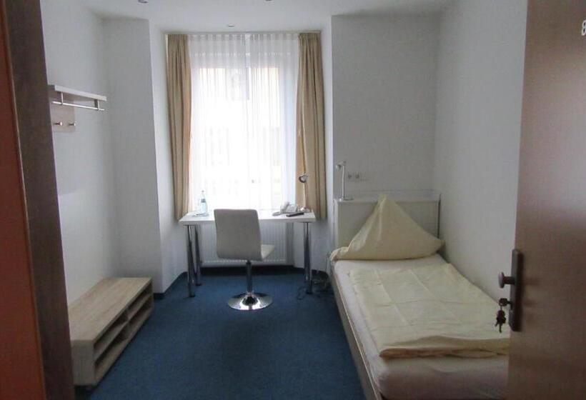 בית מלון כפרי Romäus