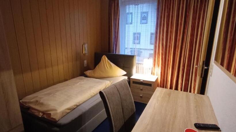 בית מלון כפרי Romäus