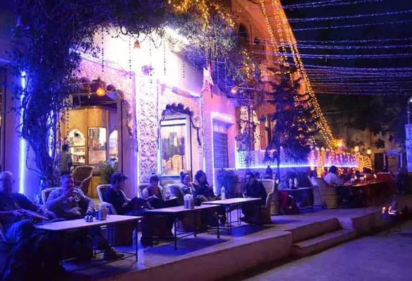 Hotel Sun Set Cafe