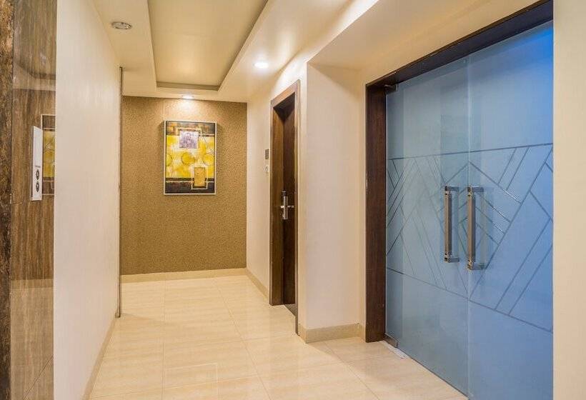 Отель Treebo Residency