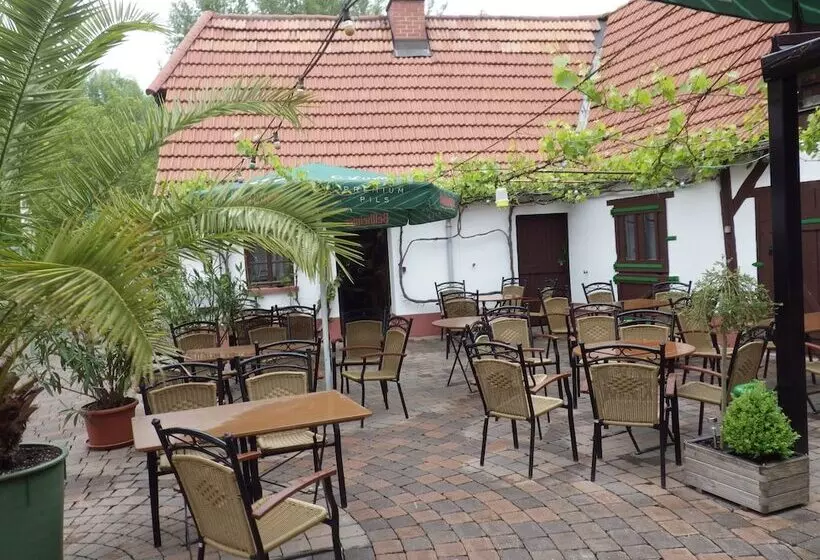 Landhotel Garni Knittelsheimer Mühle