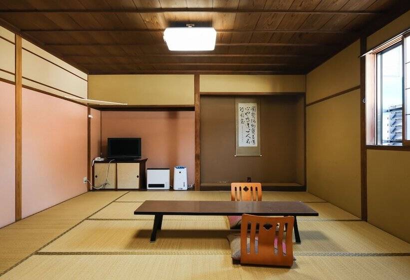 Рёкан Zenkoji Temple Yakuoin