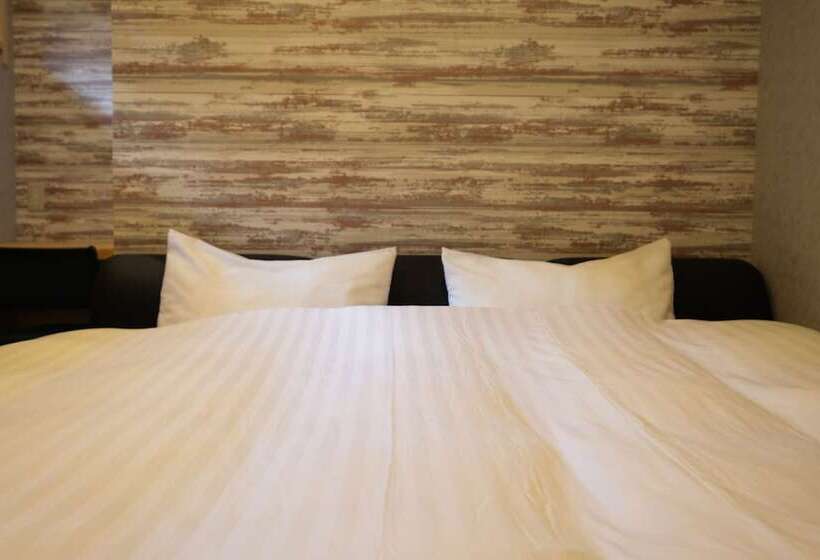 Рёкан Zenkoji Temple Yakuoin