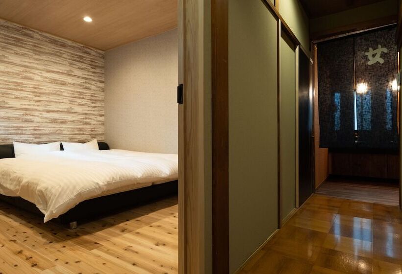 Рёкан Zenkoji Temple Yakuoin