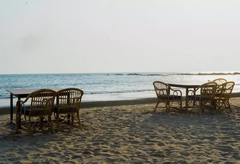 Shaan Coco Palms Beach Resort