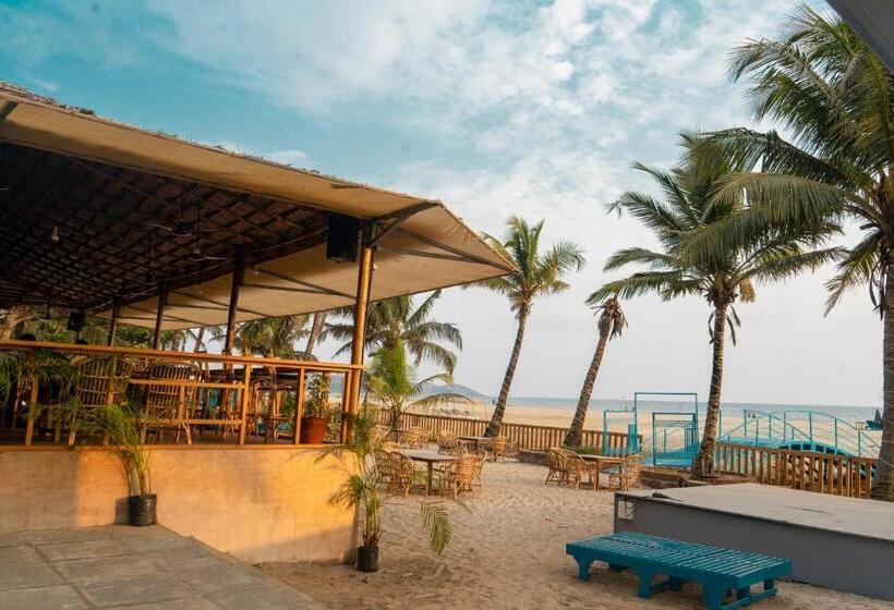 Shaan Coco Palms Beach Resort