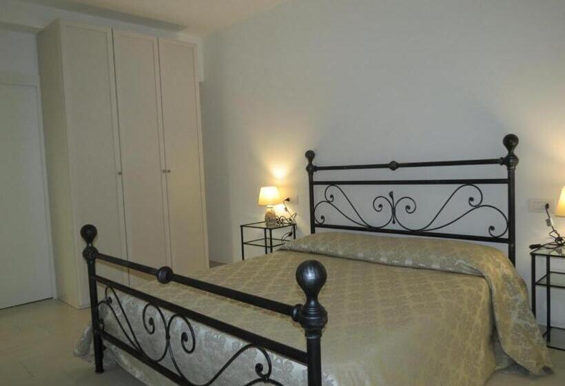 تختخواب و صبحانه Artisti Rooms