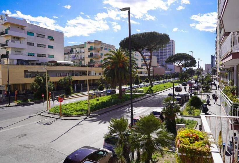 تختخواب و صبحانه Anthea