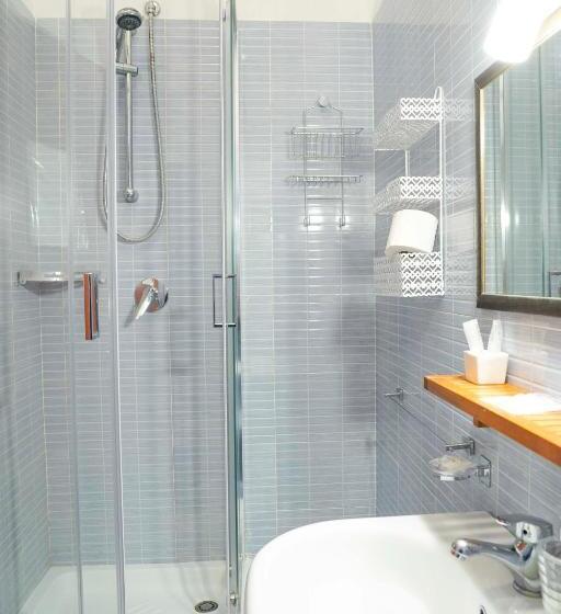 تختخواب و صبحانه Anthea