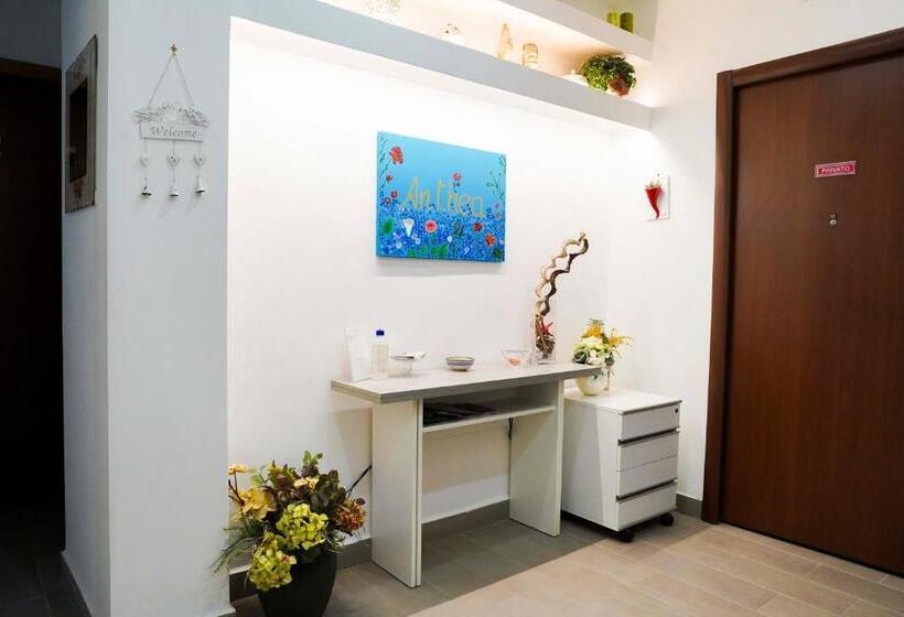 تختخواب و صبحانه Anthea