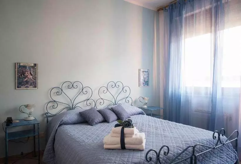 ホテル Albergo La Bussola