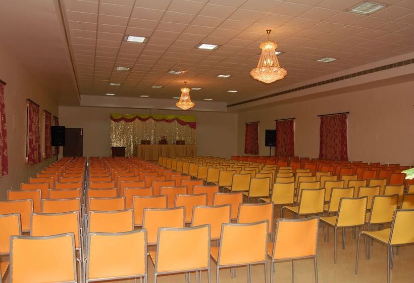 בית מלון כפרי Chitturi Heritage