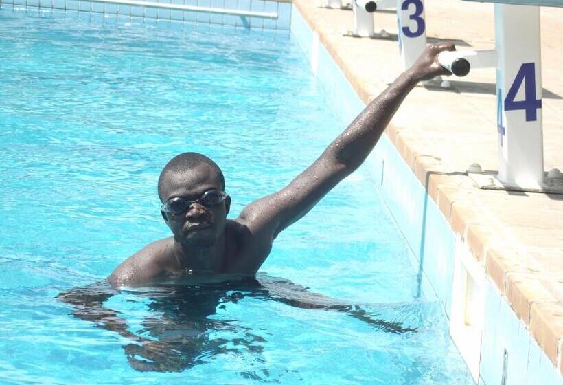 ホテル Ghis Palace