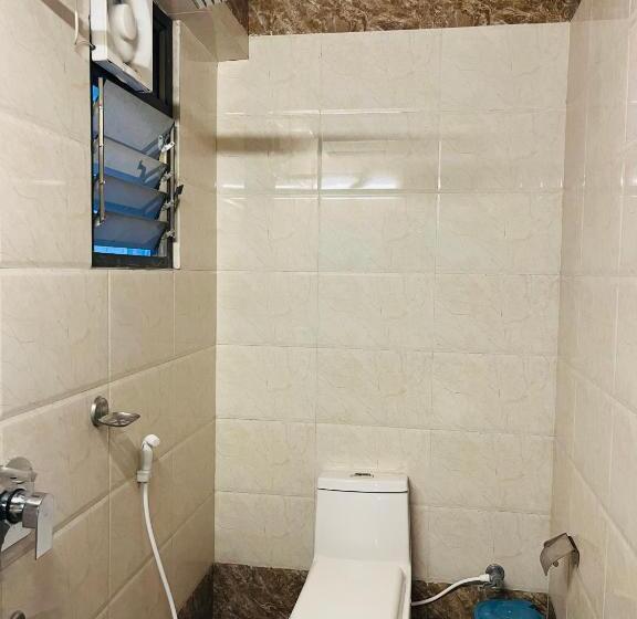 Hotel Mani International