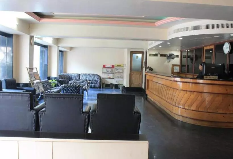 Hotelli Rajhans International