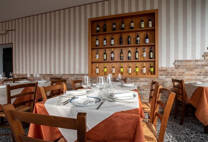 فندق Ristorante Le Terrazze Di Nappino