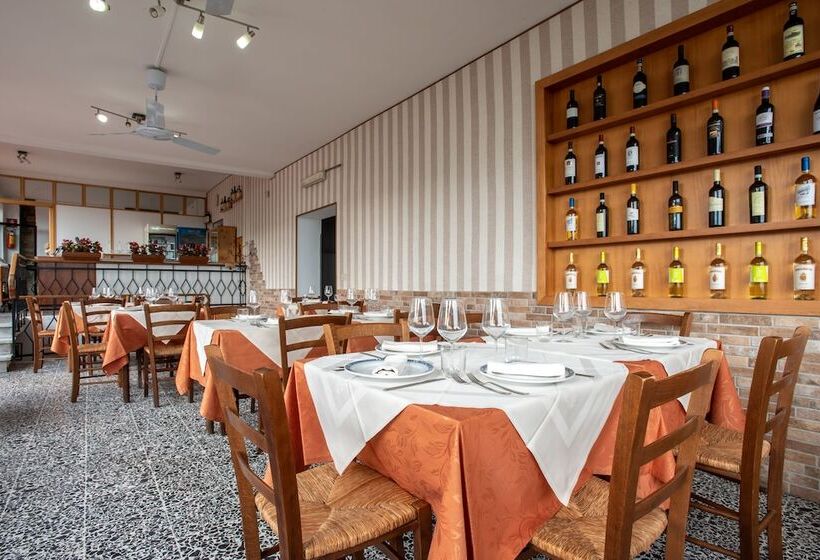 فندق Ristorante Le Terrazze Di Nappino