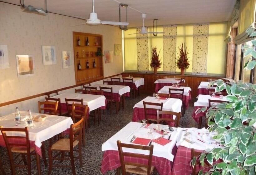 فندق Ristorante Le Terrazze Di Nappino