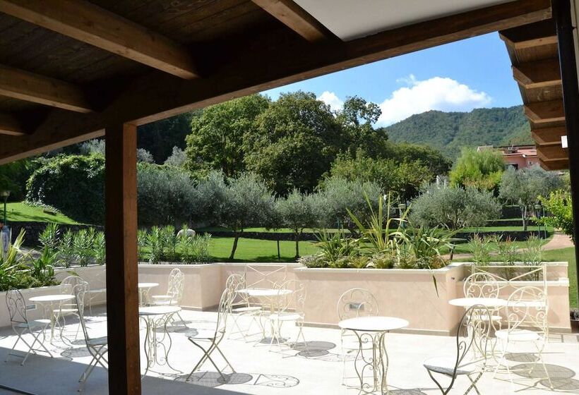 استراحتگاه Villapiana Country House