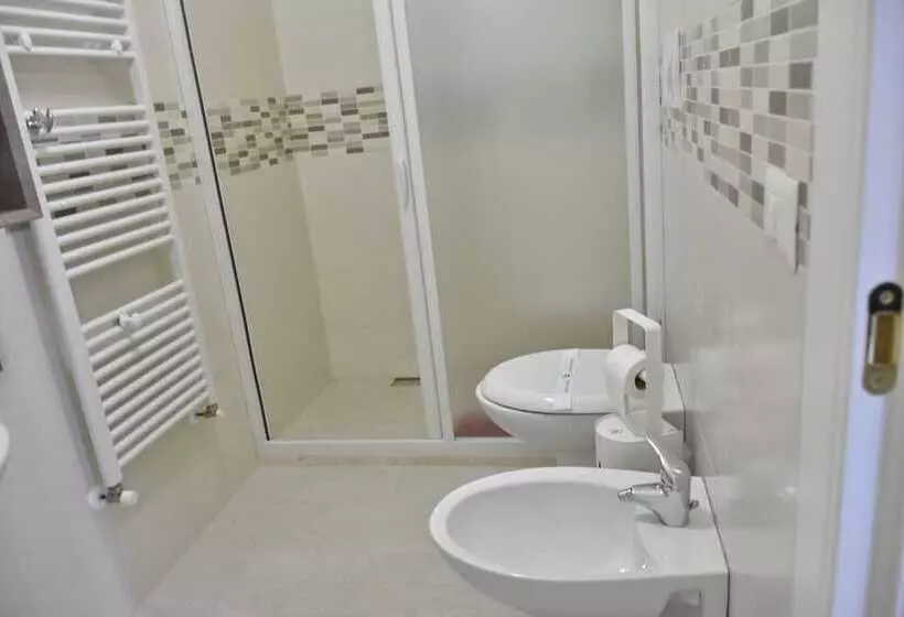 ベッドアンドブレックファースト Conte Ardi Luxury Rooms