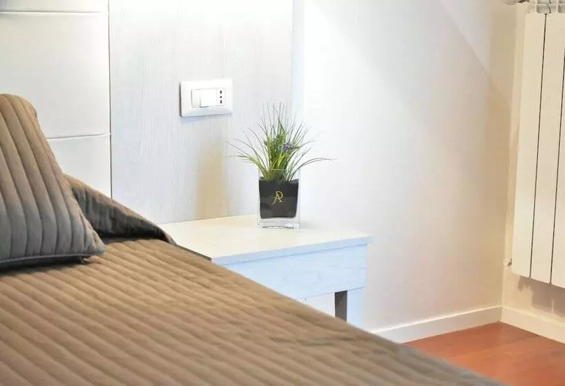 ベッドアンドブレックファースト Conte Ardi Luxury Rooms