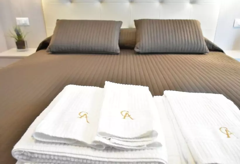 ベッドアンドブレックファースト Conte Ardi Luxury Rooms