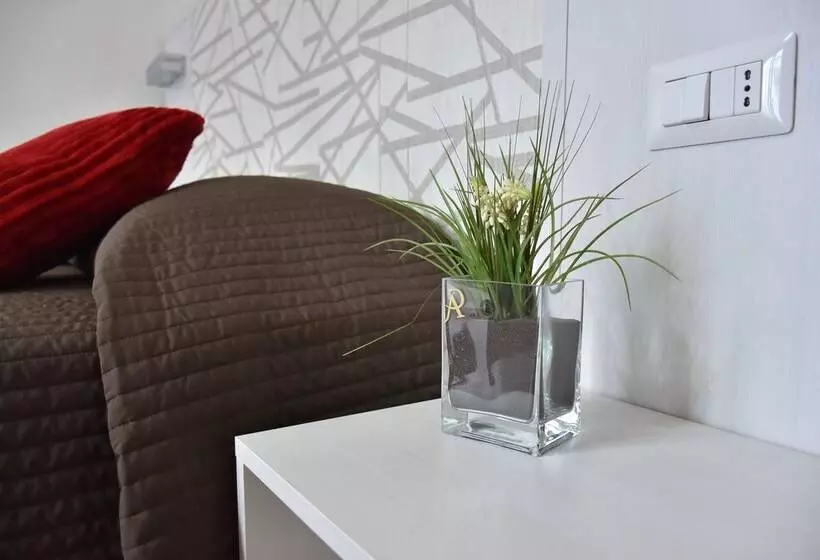 ベッドアンドブレックファースト Conte Ardi Luxury Rooms