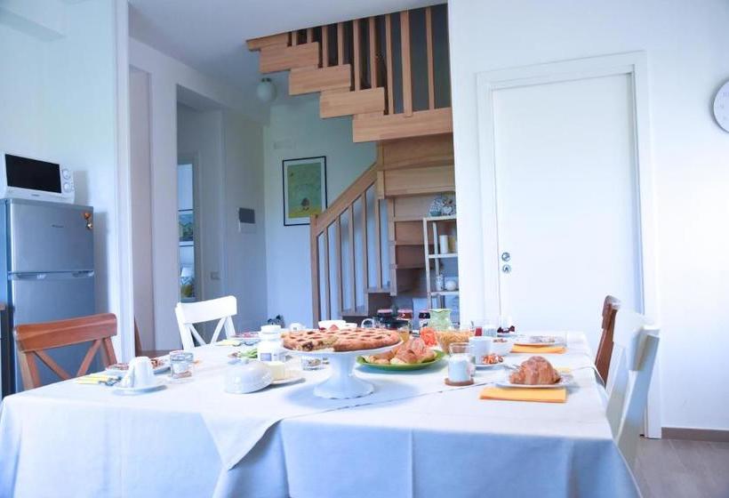 Bed And Breakfast Country Cottage