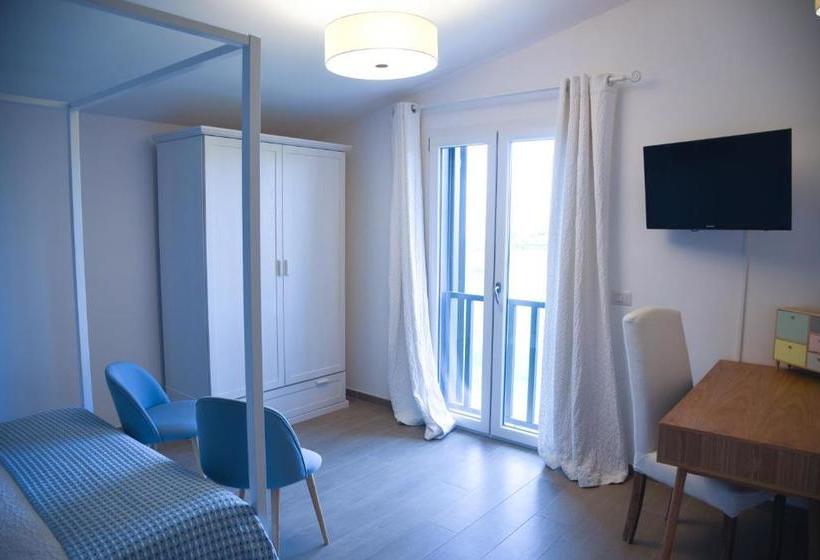 Bed And Breakfast Country Cottage