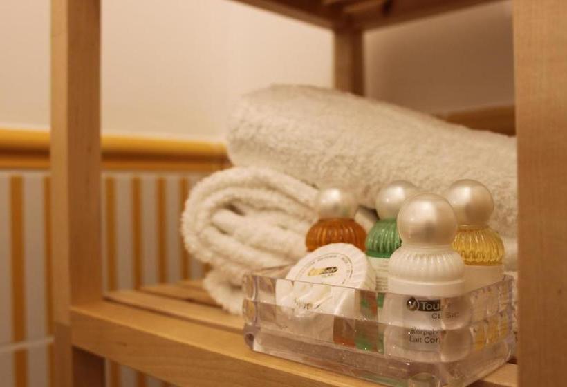 Bed And Breakfast Country Cottage