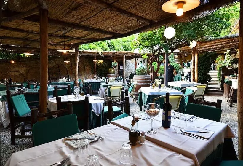 Torre Giardino Segreto B&b  Borgo Capitano Collection   Albergo Diffuso