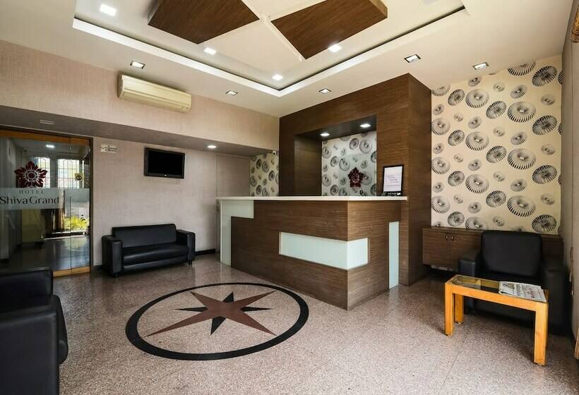 Capital O 11563 Hotel Shiva Grand Inn