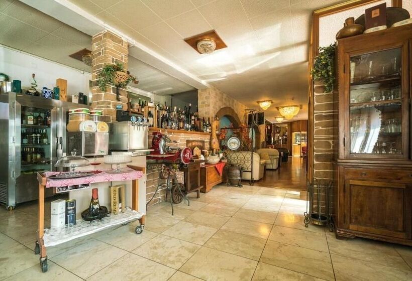 فندق Ristorante Stella