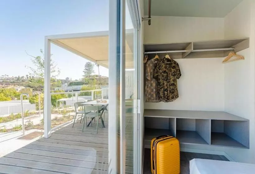 ホテル Costa Del Sol Glamping Village