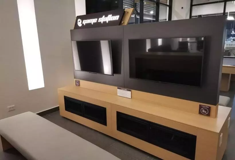 Hotelli Ramada Encore By Wyndham  Monterrey Apodaca Zona Aeropuerto