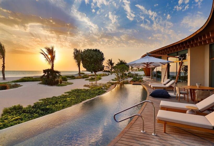 هتل The St. Regis Red Sea Resort