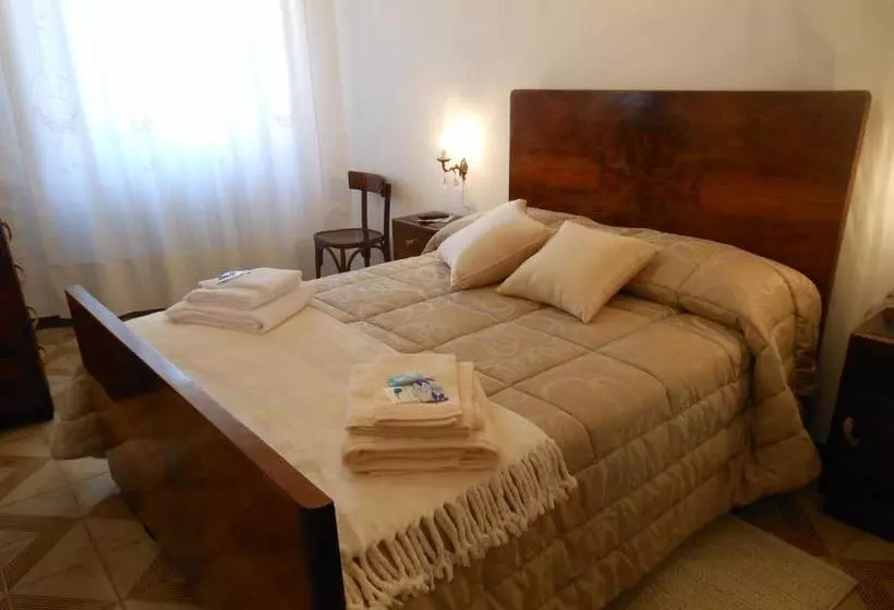 B&b Le Stanze Del Chiostro