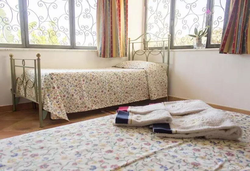 تختخواب و صبحانه Villa Gagliardetta