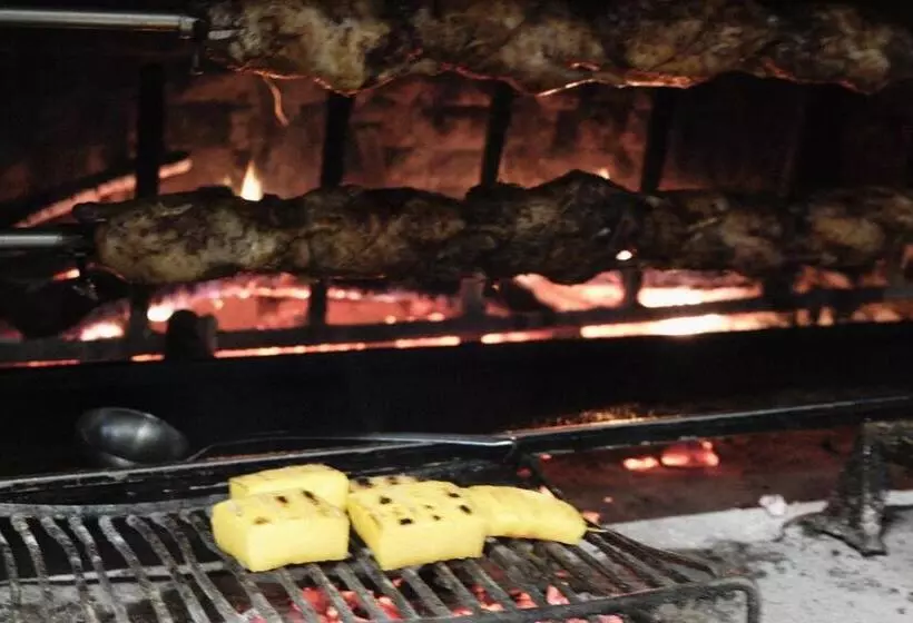 Aamiaismajoitus (B&B) Tenuta Agriturismo La Borina