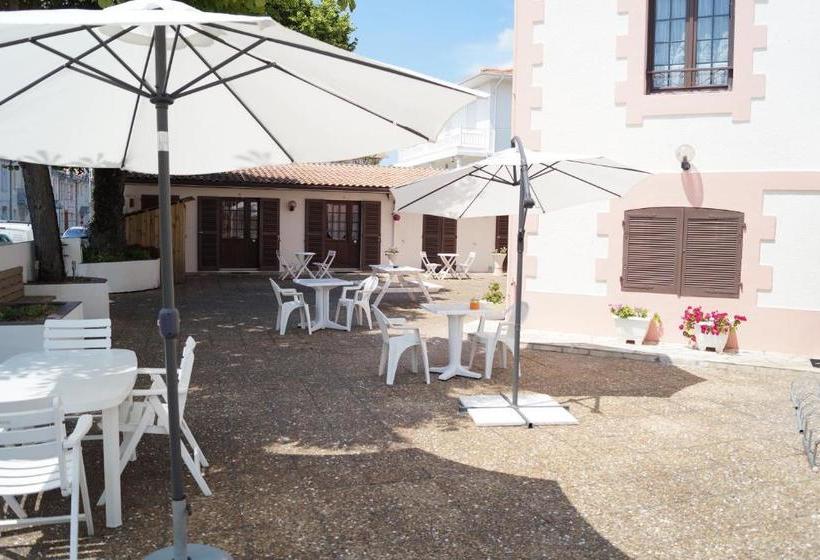 هتل Hôtel Les Mimosas