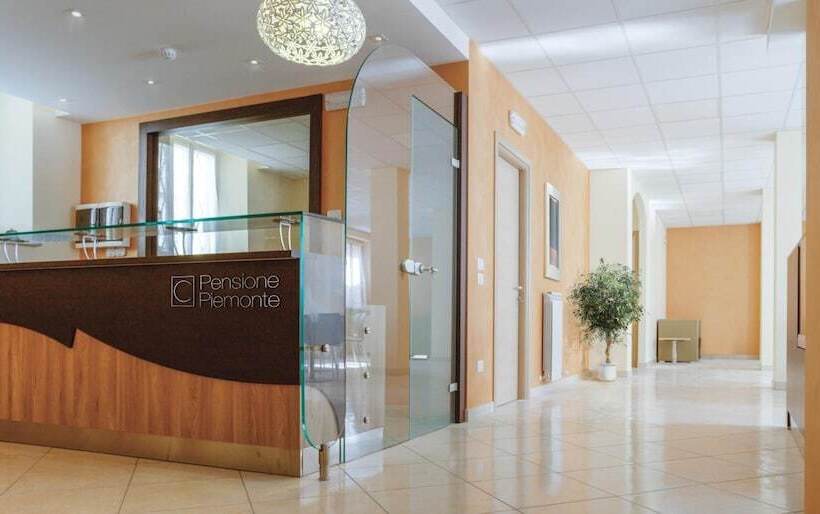 בית מלון כפרי Pensione Piemonte