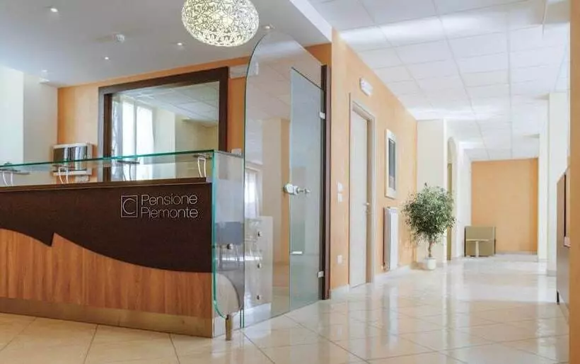 Hotelli Pensione Piemonte
