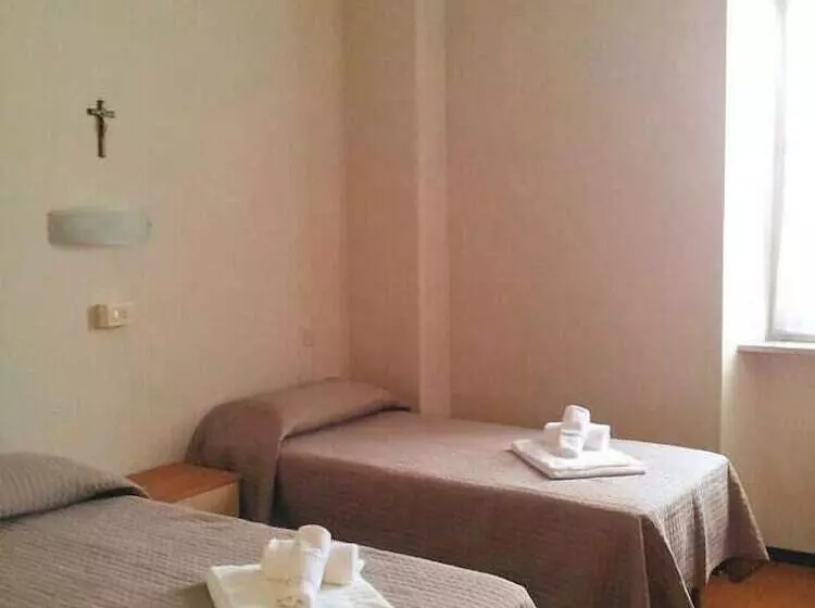 Hotelli Pensione Piemonte