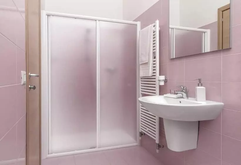 Hotelli Pensione Piemonte