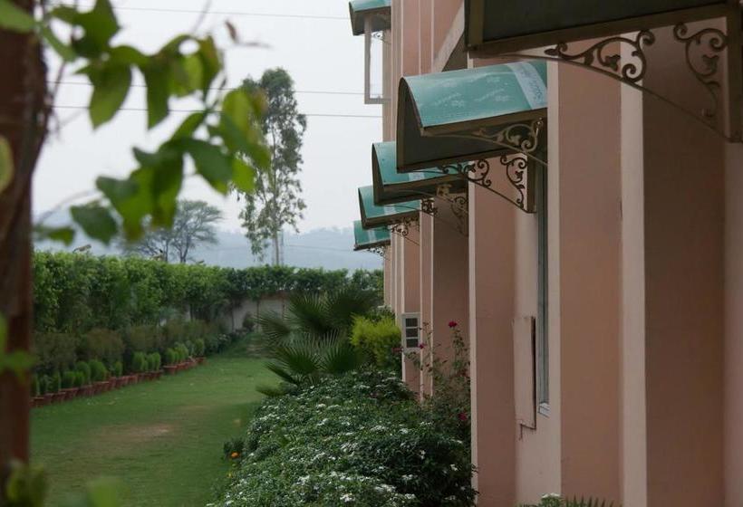 The Baghban & Resort, Baddi