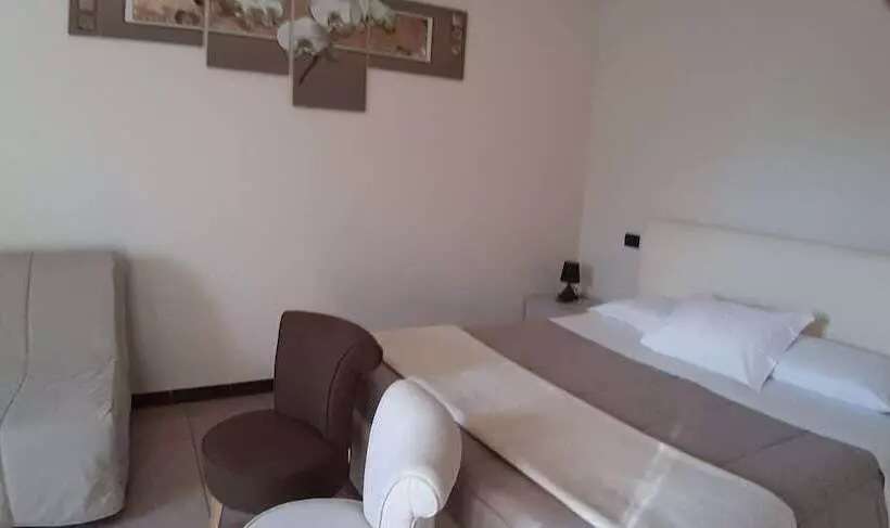 Villa Leilani B&b