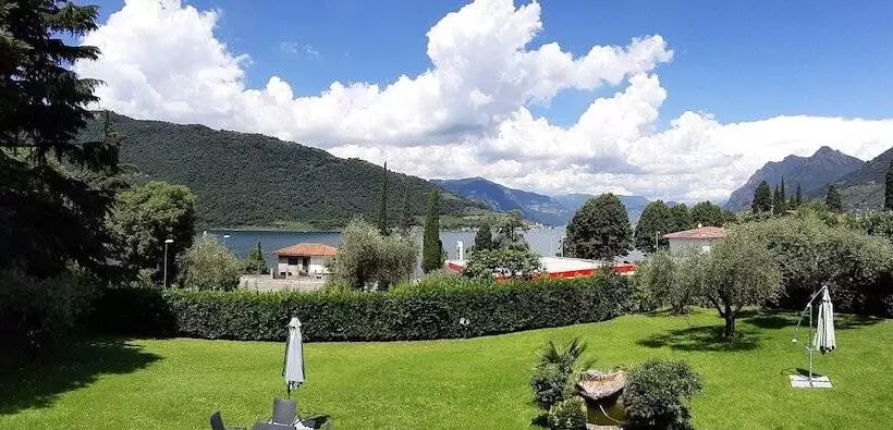 Villa Leilani B&b