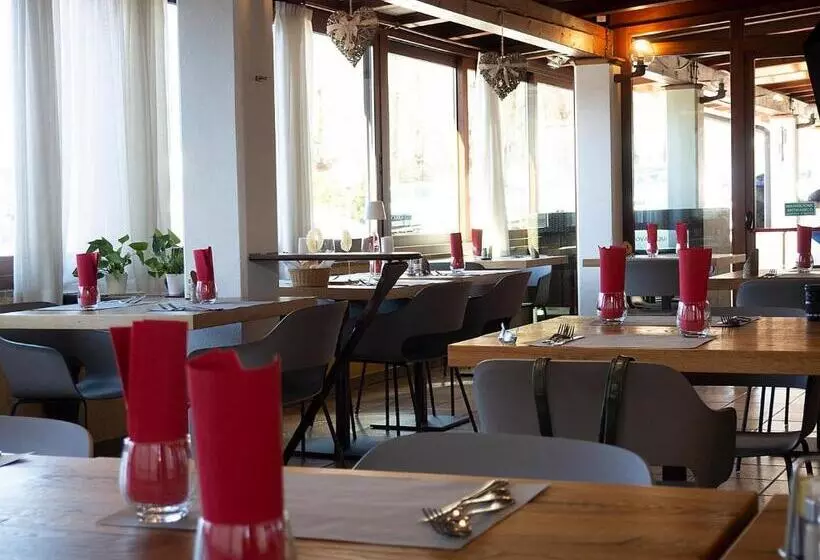 Al Benvenuto Hotel & Restaurant